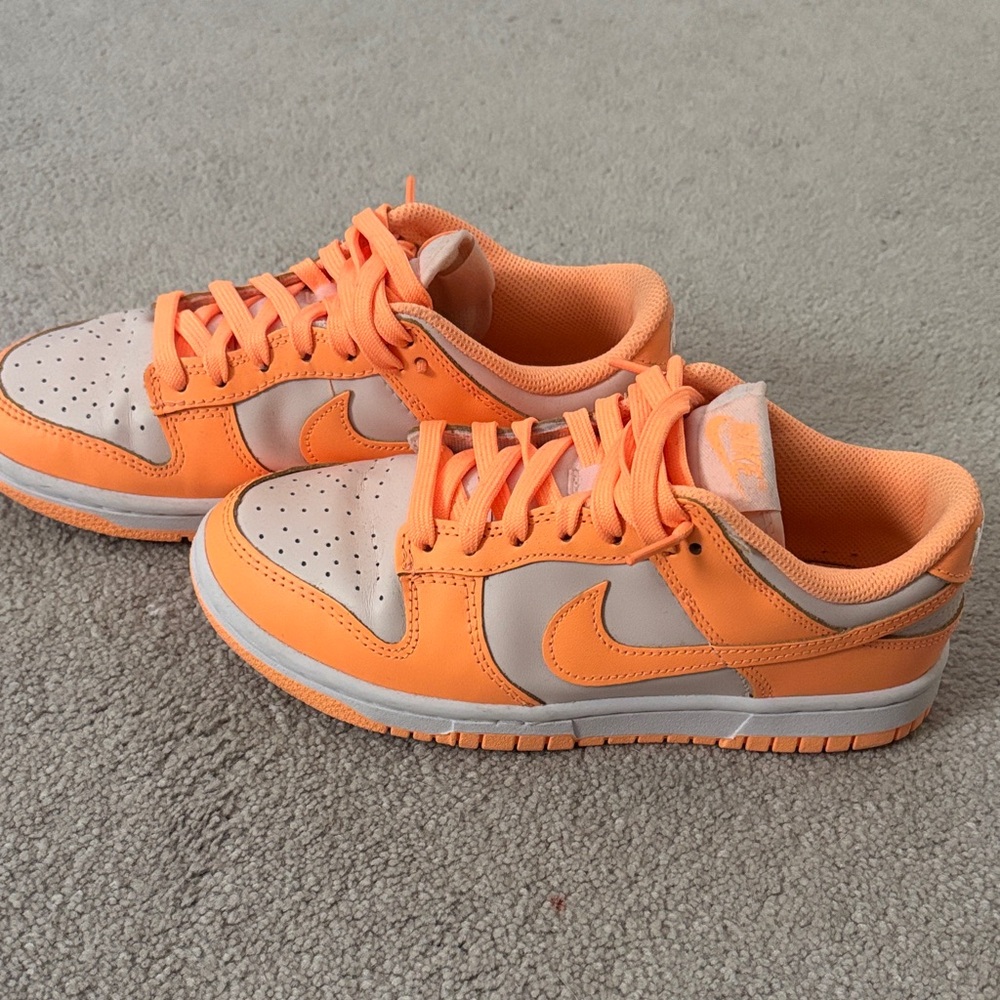 nike dunk lows
